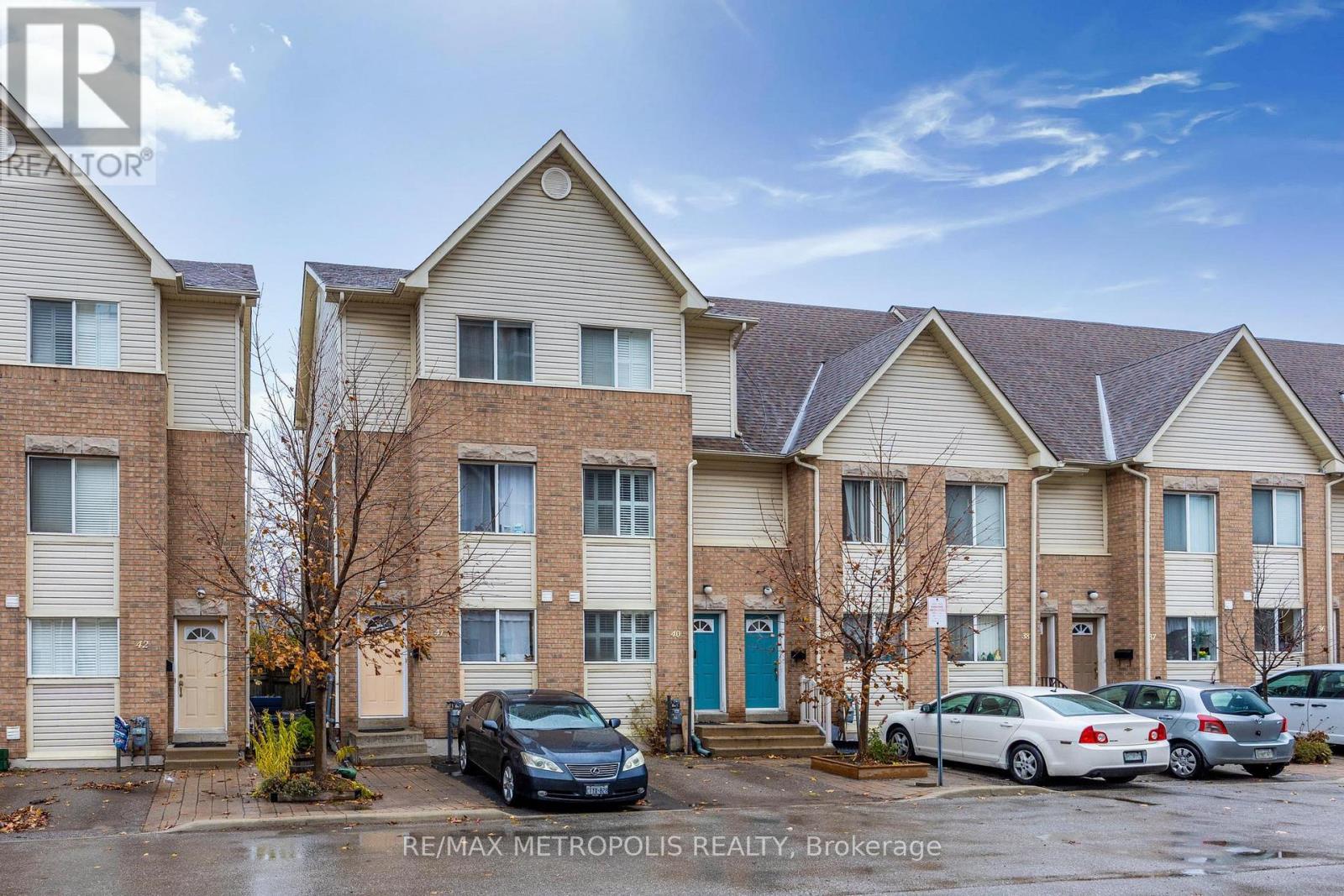 40 - 21 Replin Road, Toronto, Ontario  M6A 2M8 - Photo 22 - C12614352