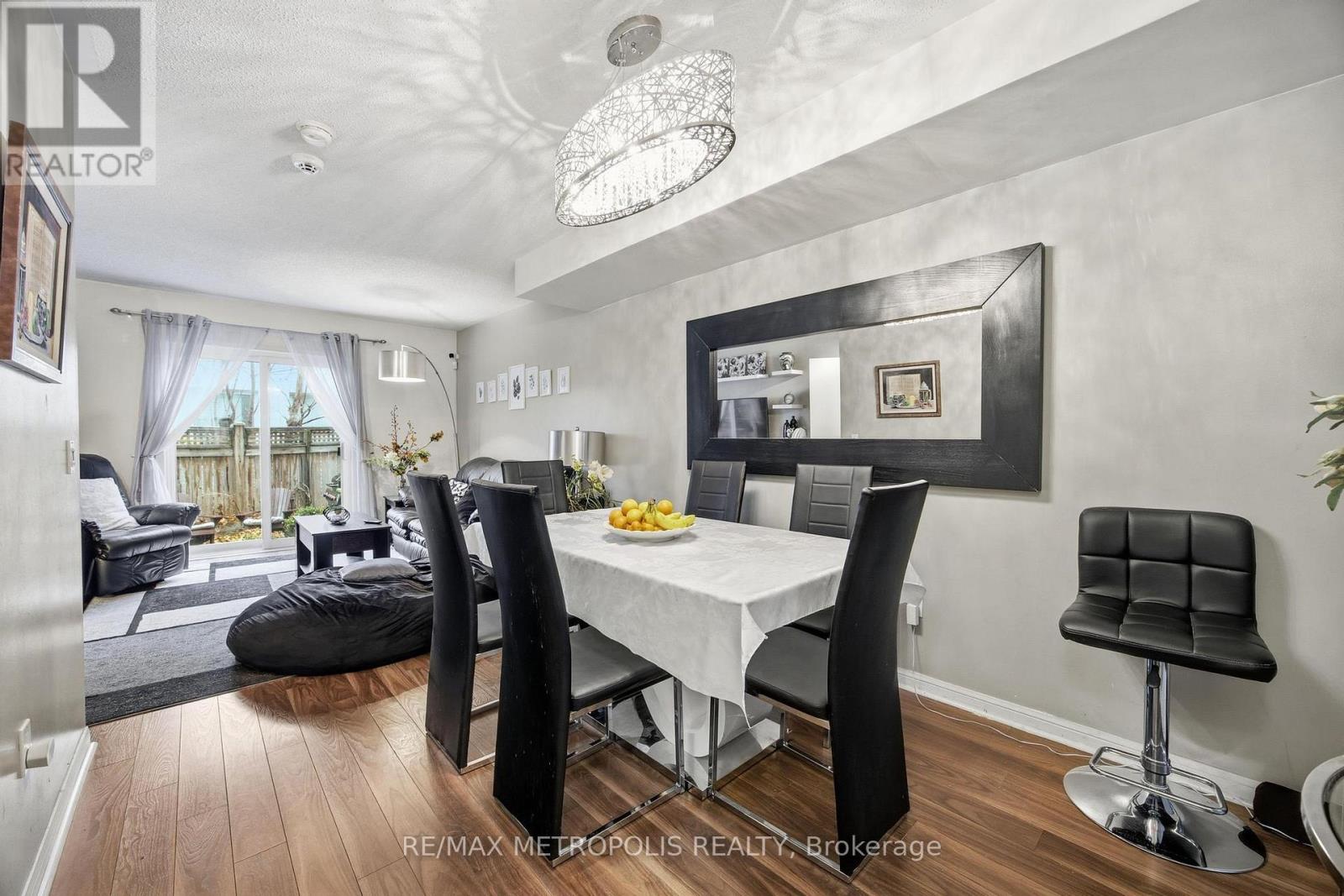 40 - 21 Replin Road, Toronto, Ontario  M6A 2M8 - Photo 5 - C12614352