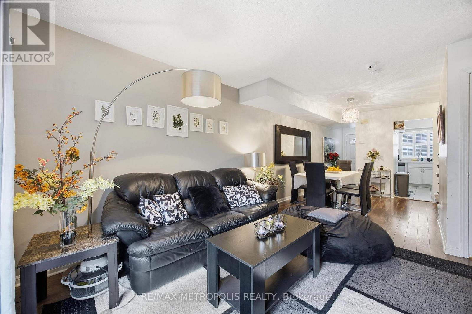 40 - 21 Replin Road, Toronto, Ontario  M6A 2M8 - Photo 8 - C12614352