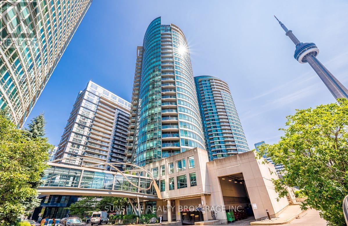 2612 - 373 Front Street, Toronto, Ontario  M5V 3R7 - Photo 1 - C12614360