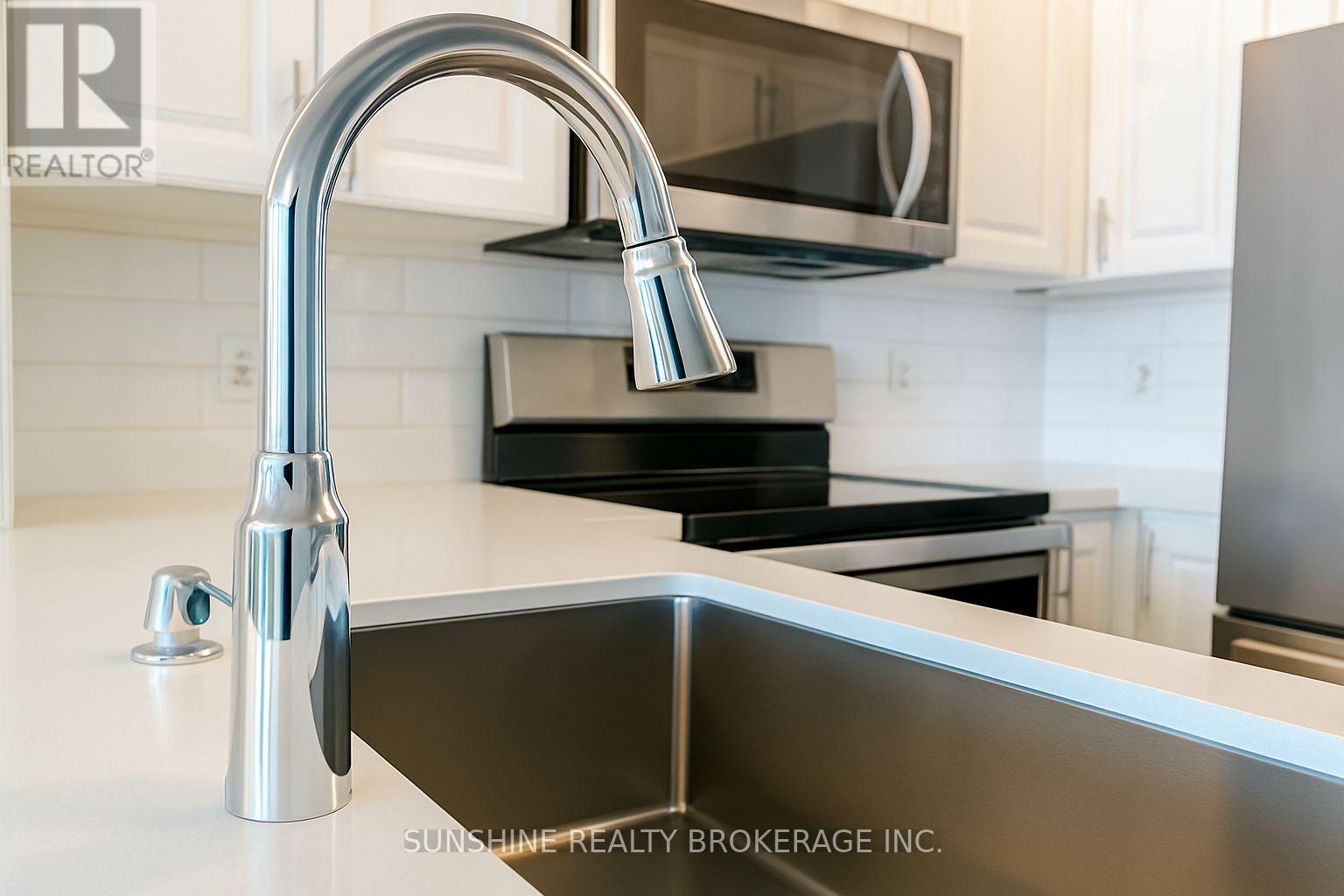 2612 - 373 Front Street, Toronto, Ontario  M5V 3R7 - Photo 12 - C12614360