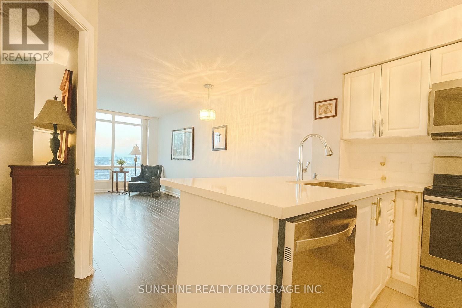 2612 - 373 Front Street, Toronto, Ontario  M5V 3R7 - Photo 14 - C12614360