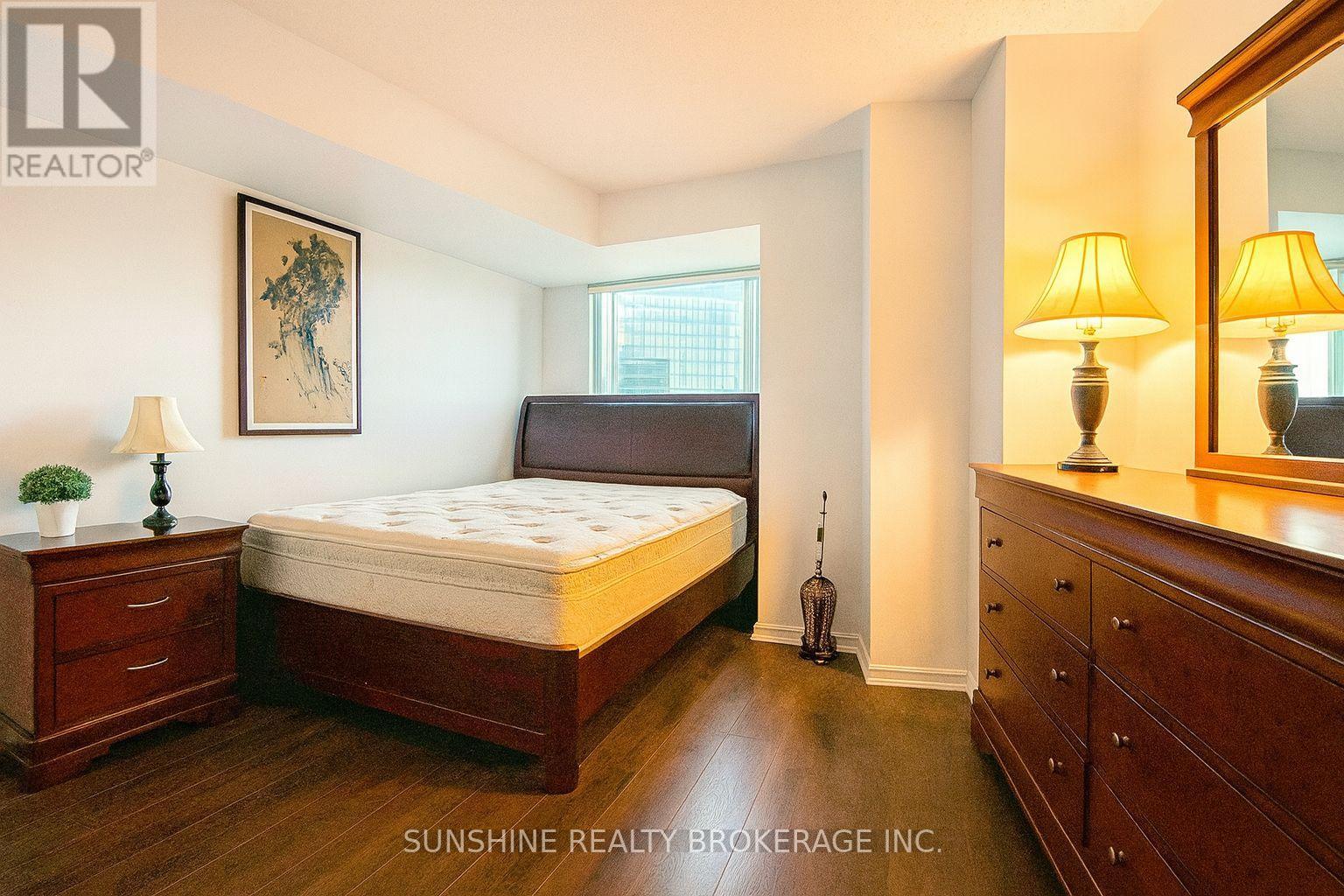 2612 - 373 Front Street, Toronto, Ontario  M5V 3R7 - Photo 15 - C12614360