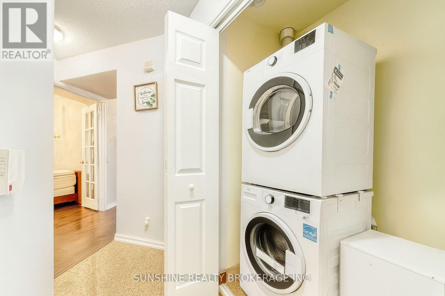 2612 - 373 Front Street, Toronto, Ontario  M5V 3R7 - Photo 21 - C12614360