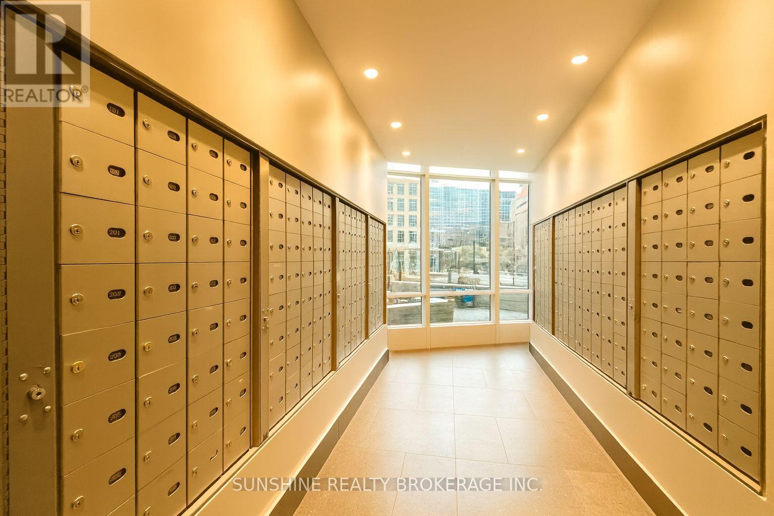 2612 - 373 Front Street, Toronto, Ontario  M5V 3R7 - Photo 7 - C12614360