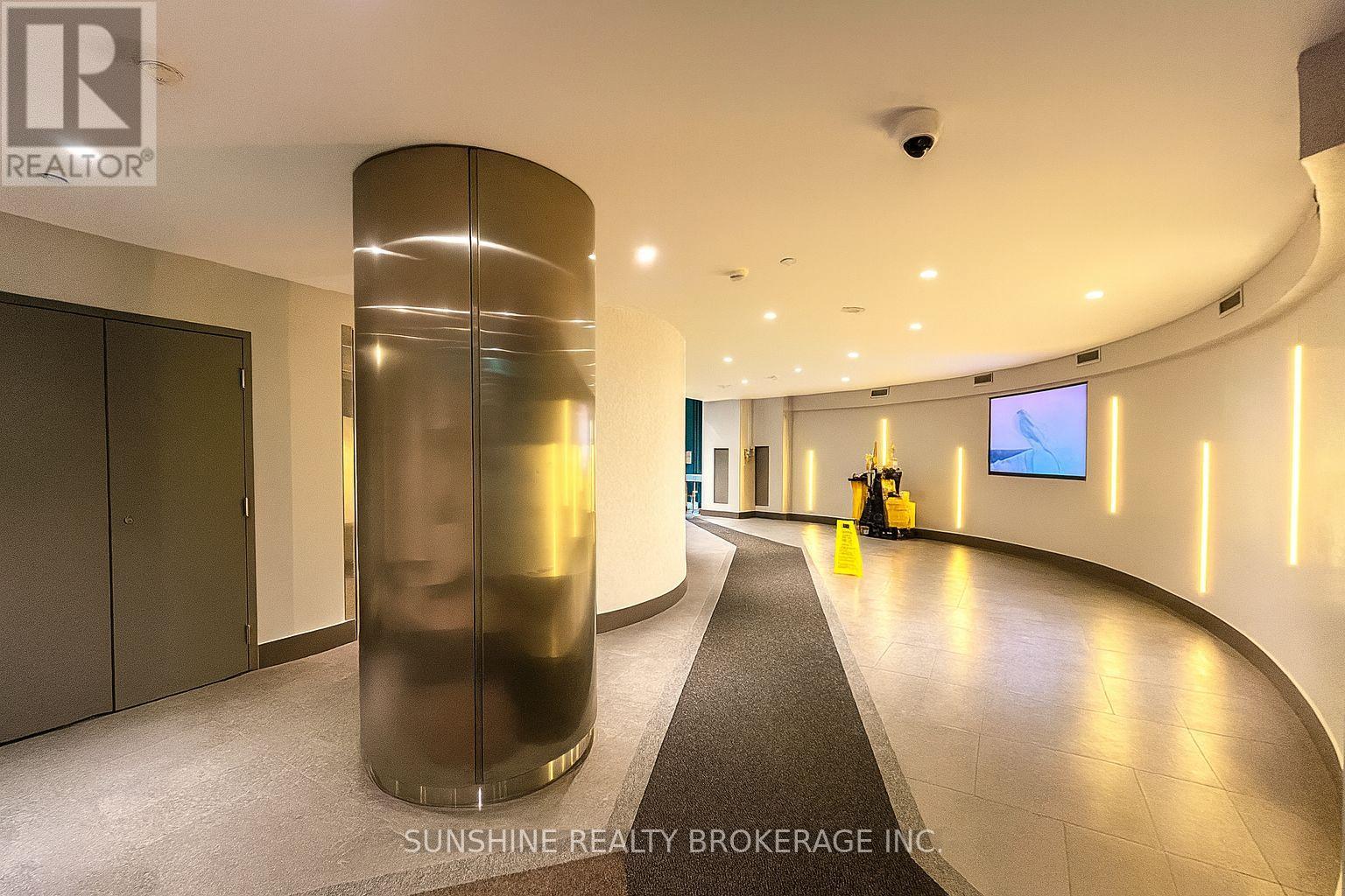 2612 - 373 Front Street, Toronto, Ontario  M5V 3R7 - Photo 8 - C12614360