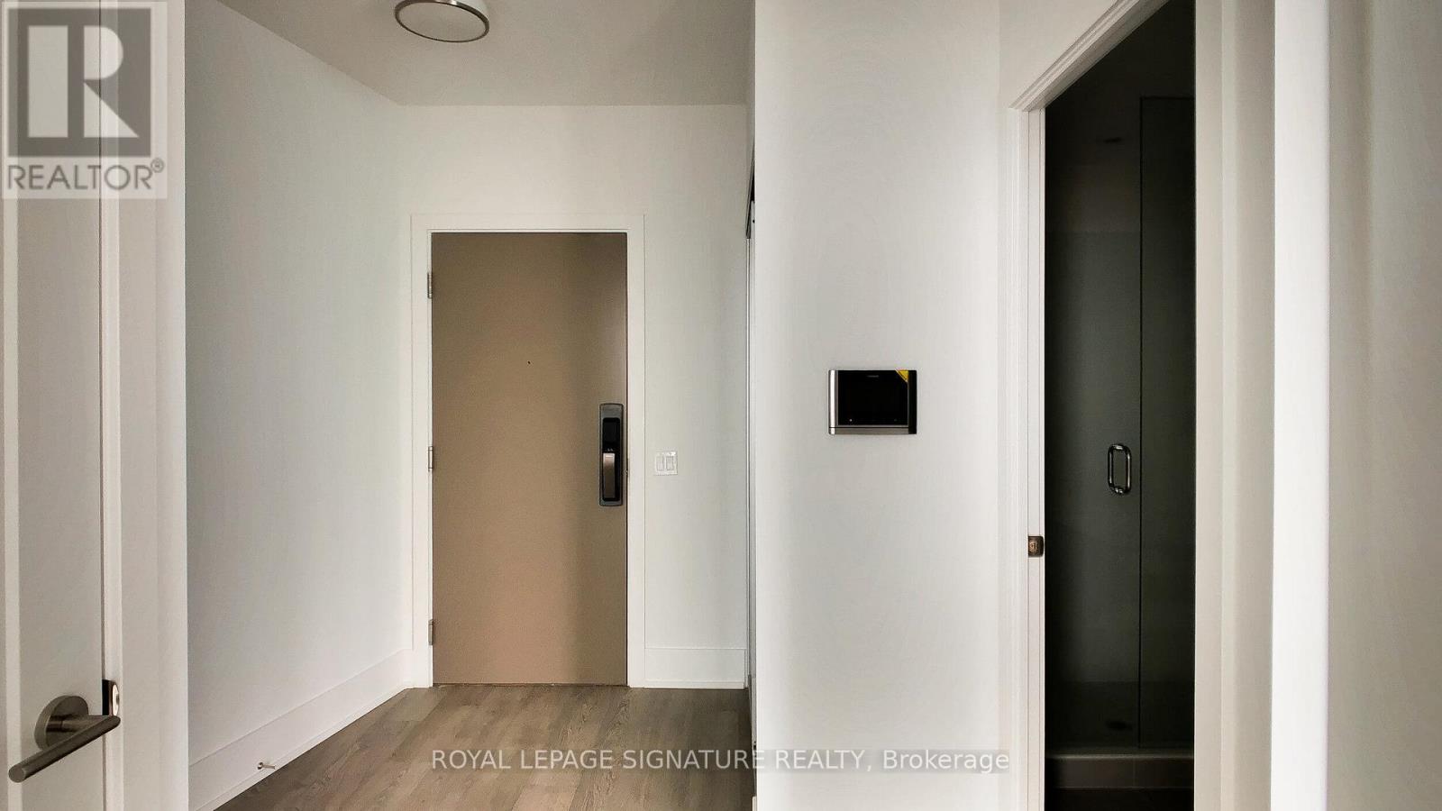 5603 - 10 York Street, Toronto, Ontario  M5J 0E1 - Photo 2 - C12614378