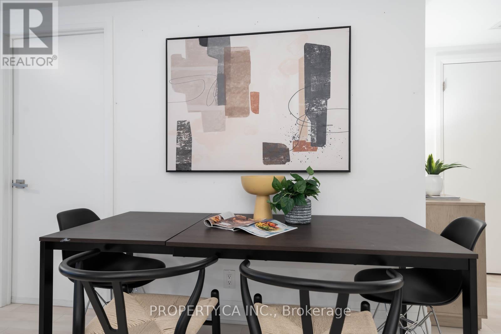 303 - 33 Frederick Todd Way, Toronto, Ontario  M4G 0C9 - Photo 5 - C12614380