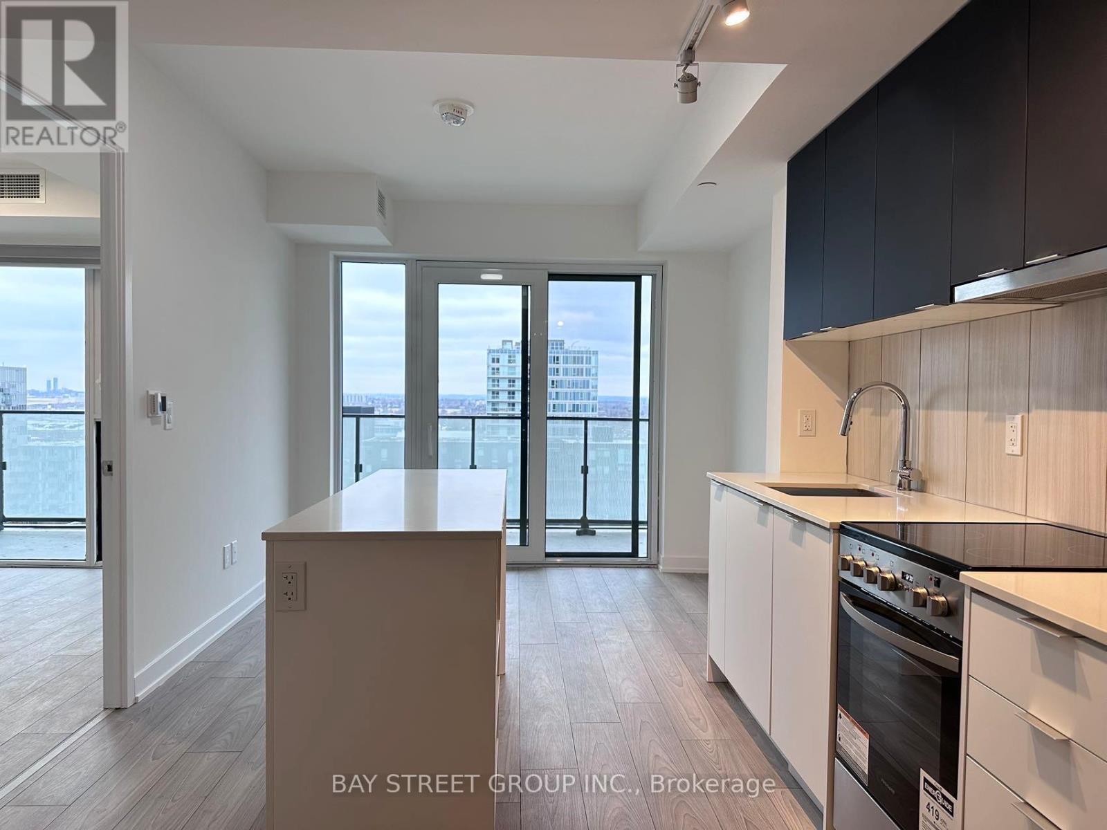 1101 - 8 Tippett Road, Toronto, Ontario  M3H 0E7 - Photo 3 - C12608606