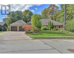 46 PINENEEDLE DRIVE, Aurora, Ontario