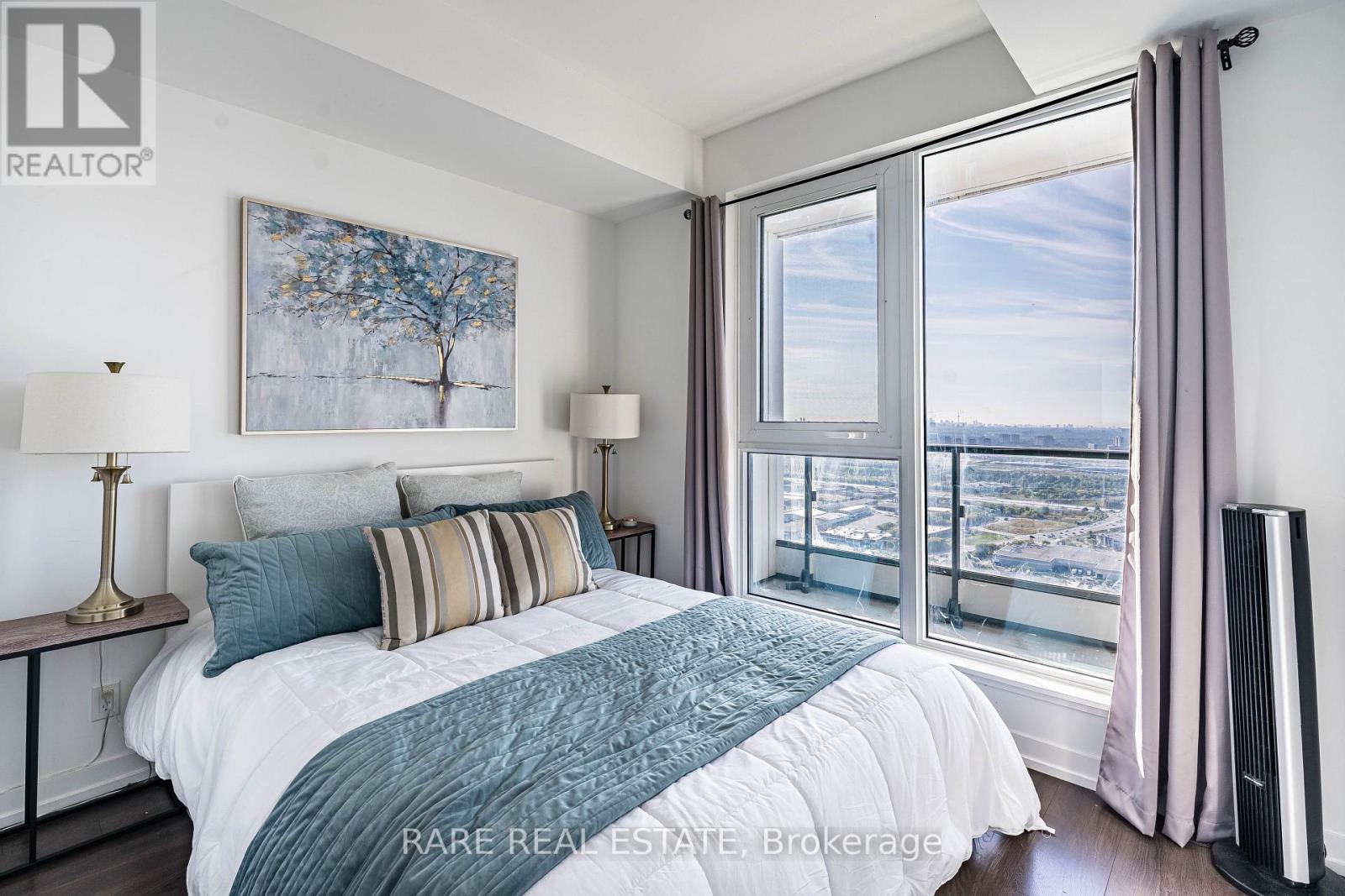 5506 - 5 Buttermill Avenue, Vaughan, Ontario  L4K 0J5 - Photo 12 - N12614356