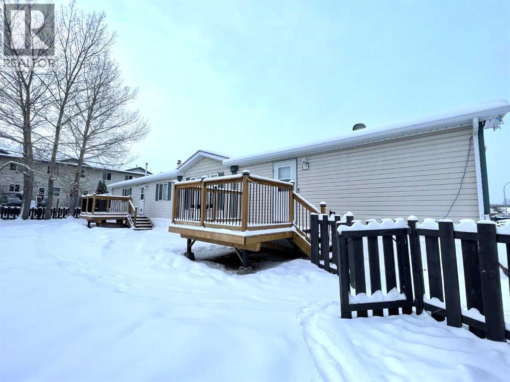 7 Deer Ridge Drive, High Level, Alberta  T0H 1Z0 - Photo 2 - A2274574