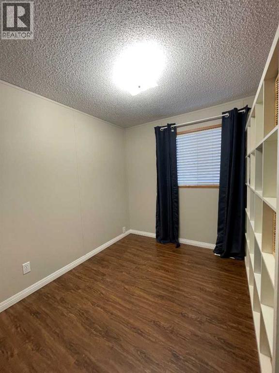 7 Deer Ridge Drive, High Level, Alberta  T0H 1Z0 - Photo 13 - A2274574