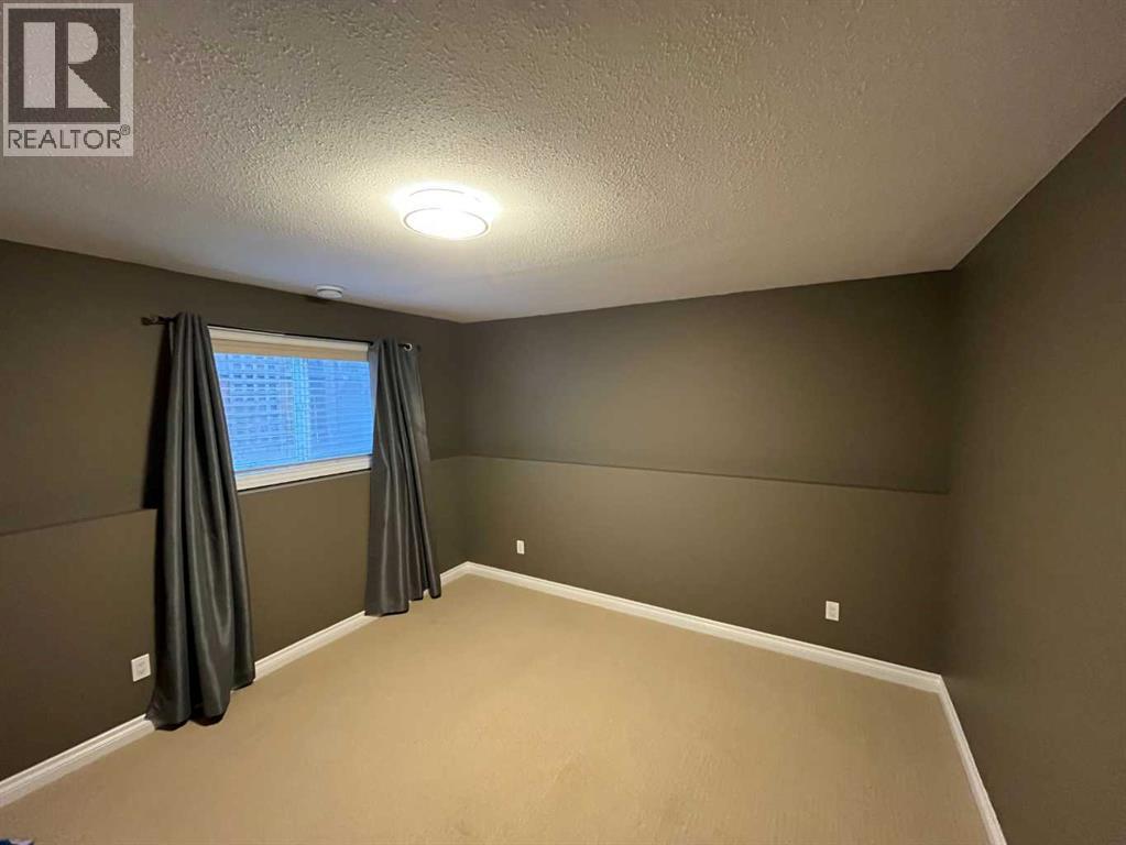 4026 40 Street Close, Ponoka, Alberta  T4J 0A7 - Photo 32 - A2270026