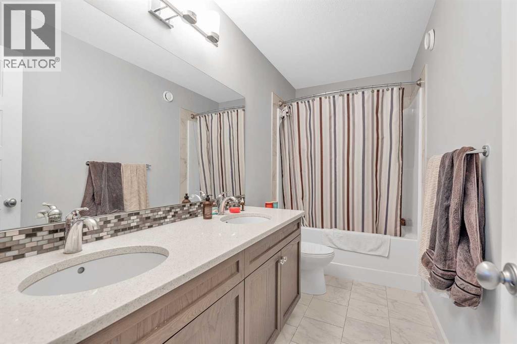 203 Reunion Green Nw, Airdrie, Alberta  T4B 3W3 - Photo 23 - A2232998