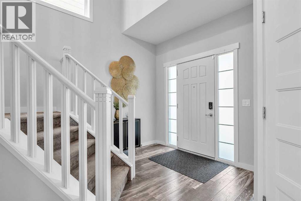 203 Reunion Green Nw, Airdrie, Alberta  T4B 3W3 - Photo 2 - A2232998