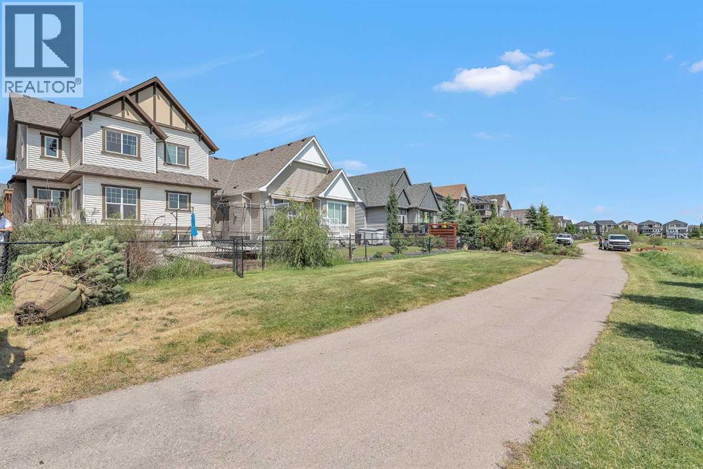 203 Reunion Green Nw, Airdrie, Alberta  T4B 3W3 - Photo 34 - A2232998