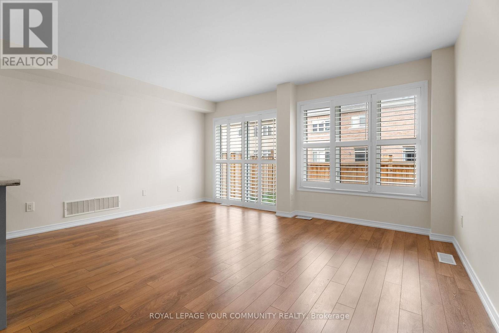 60 Golden Springs Drive, Brampton, Ontario  L7A 4N6 - Photo 14 - W12614322