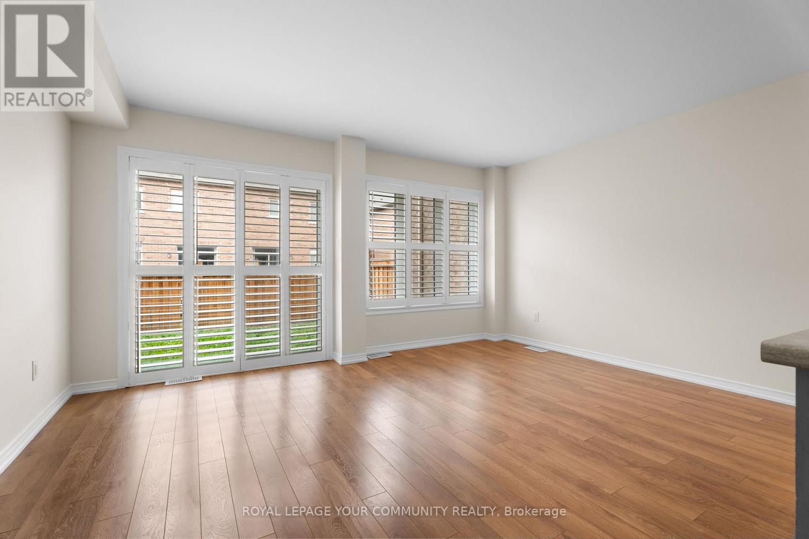 60 Golden Springs Drive, Brampton, Ontario  L7A 4N6 - Photo 15 - W12614322