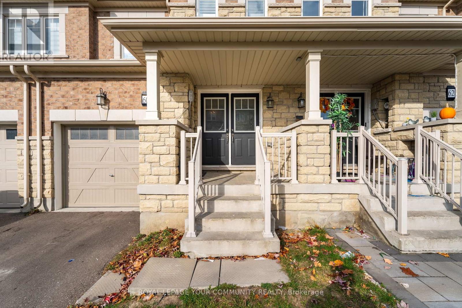 60 Golden Springs Drive, Brampton, Ontario  L7A 4N6 - Photo 3 - W12614322