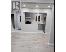 40 GLADSTONE SQUARE, Brampton, Ontario