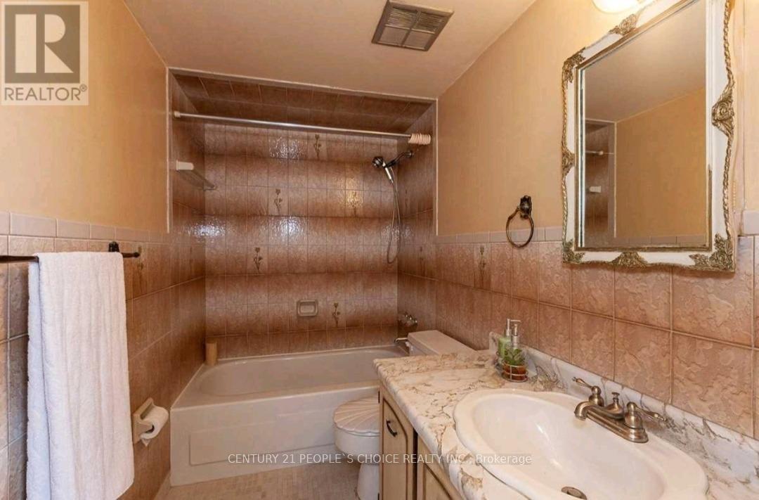 416 - 50 Mississauga Valley Boulevard, Mississauga, Ontario  L5A 3S2 - Photo 12 - W12614344