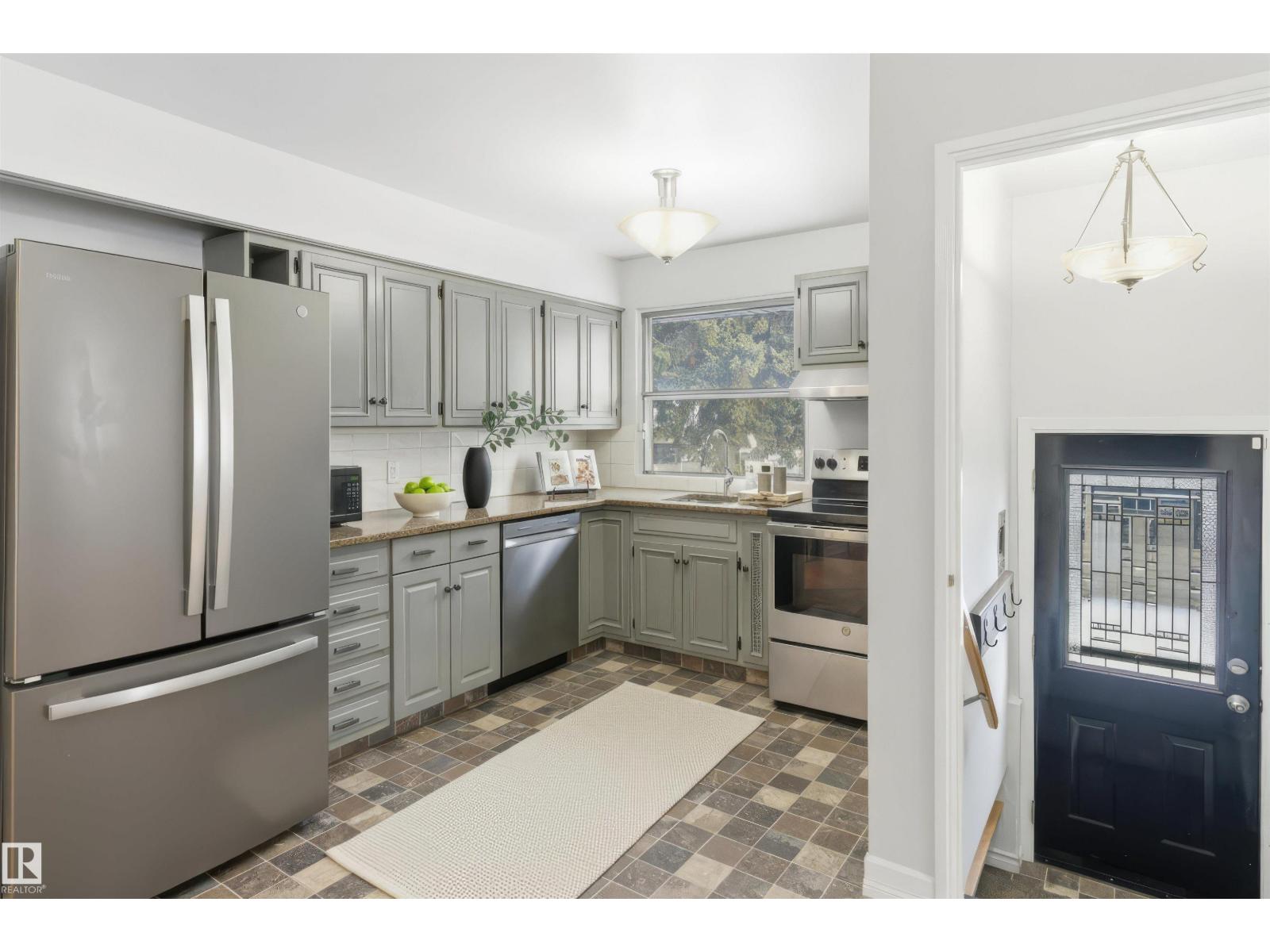 10619 148 St Nw, Edmonton, Alberta  T5N 3G9 - Photo 8 - E4467787