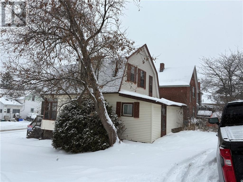 393 Morris Street, Sudbury, Ontario  P3B 1B8 - Photo 2 - 2125888