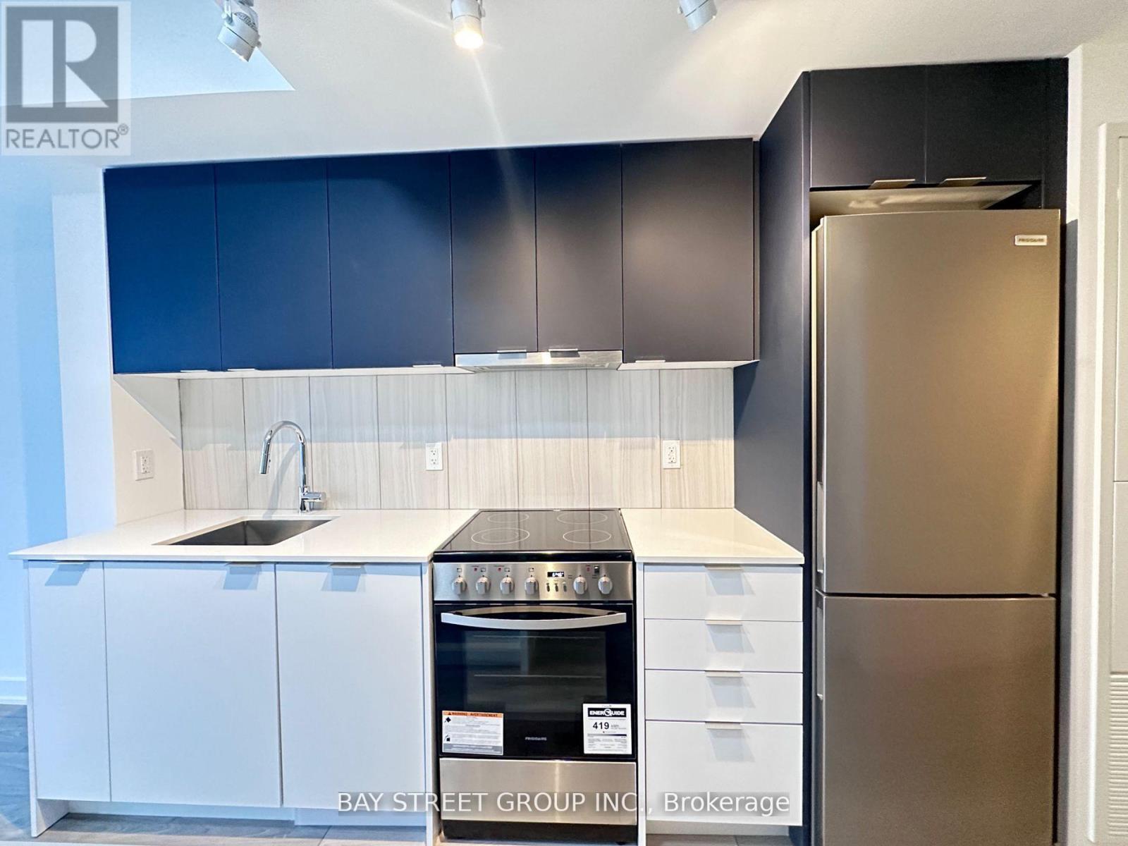 1101 - 8 Tippett Road, Toronto, Ontario  M3H 0E7 - Photo 4 - C12608606