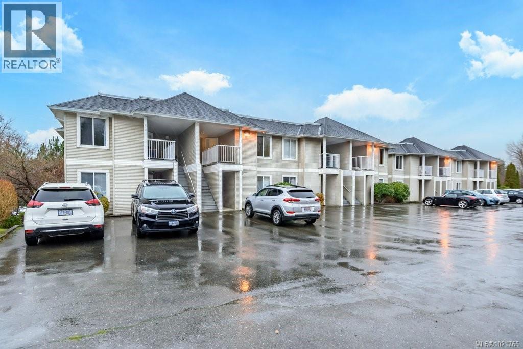 211 130 Back Rd, Courtenay, British Columbia  V9N 3W6 - Photo 3 - 1021765