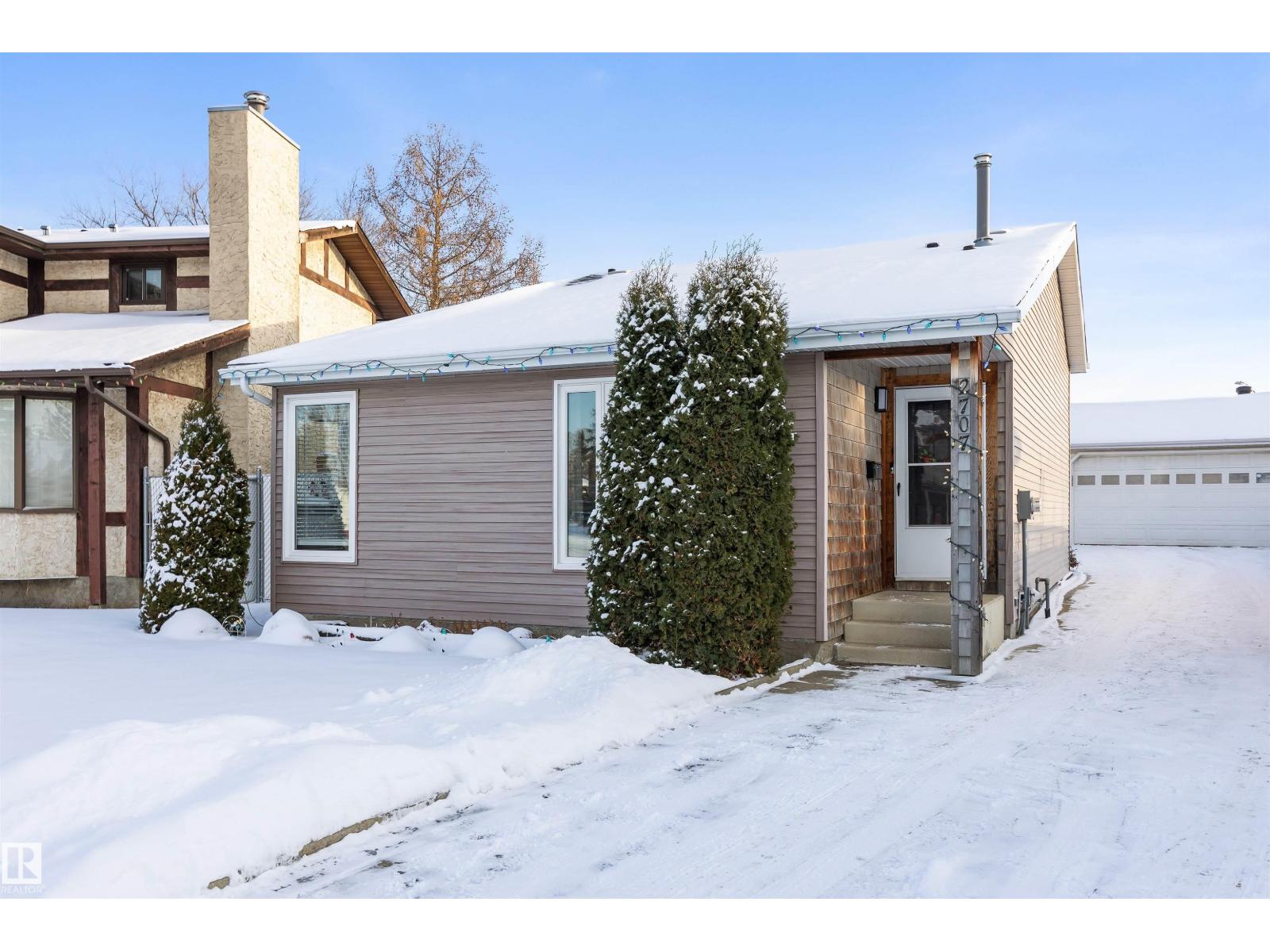 2707 138 AV NW, Edmonton, Alberta