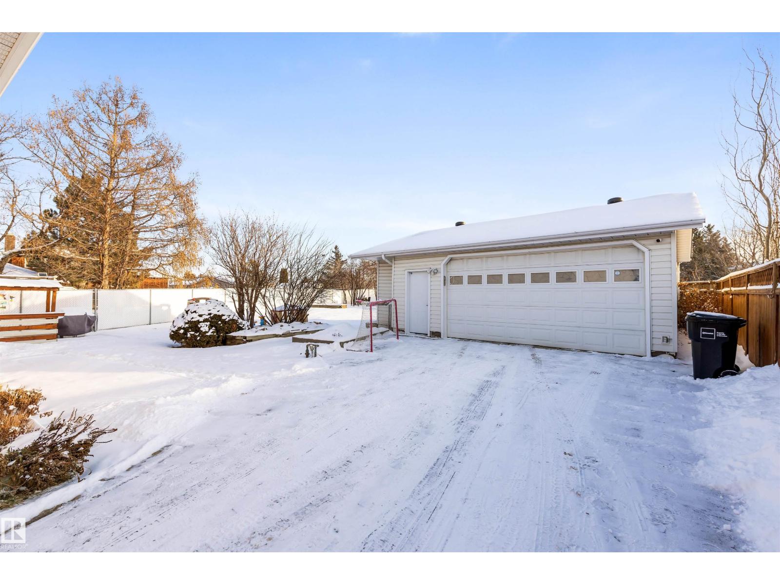 2707 138 Av Nw, Edmonton, Alberta  T5Y 1A5 - Photo 53 - E4467809