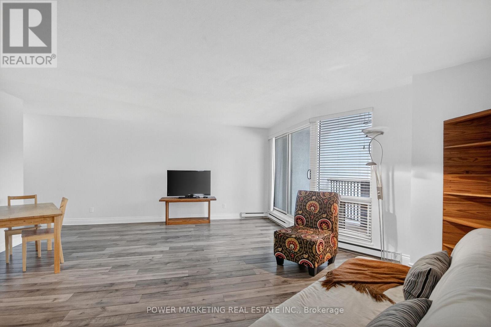 107 - 1380 Prince Of Wales Drive, Ottawa, Ontario  K2C 3N5 - Photo 27 - X12614414