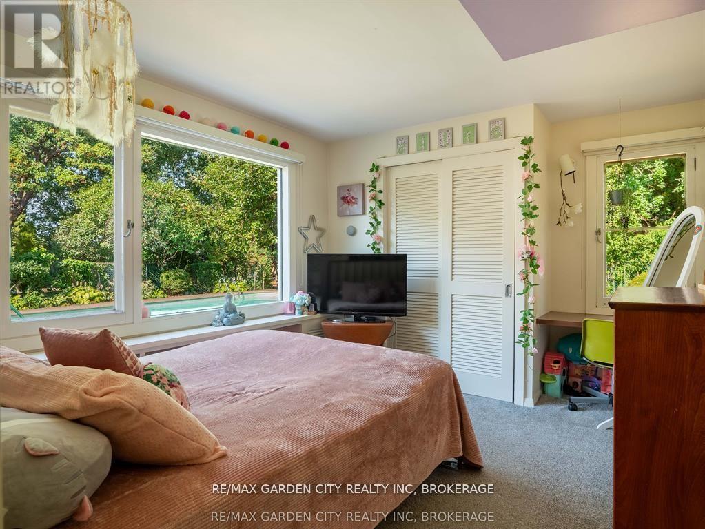 46 Henley Drive, St. Catharines, Ontario  L2N 4A9 - Photo 28 - X12614398