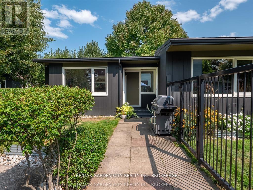 46 Henley Drive, St. Catharines, Ontario  L2N 4A9 - Photo 38 - X12614398