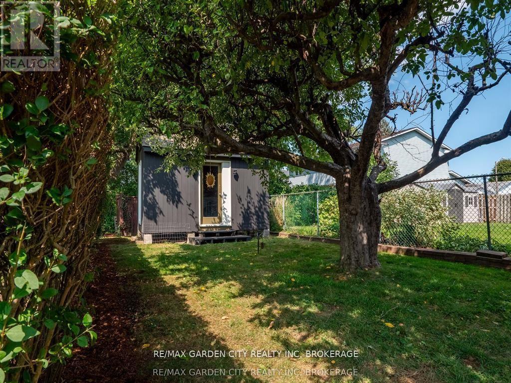 46 Henley Drive, St. Catharines, Ontario  L2N 4A9 - Photo 41 - X12614398