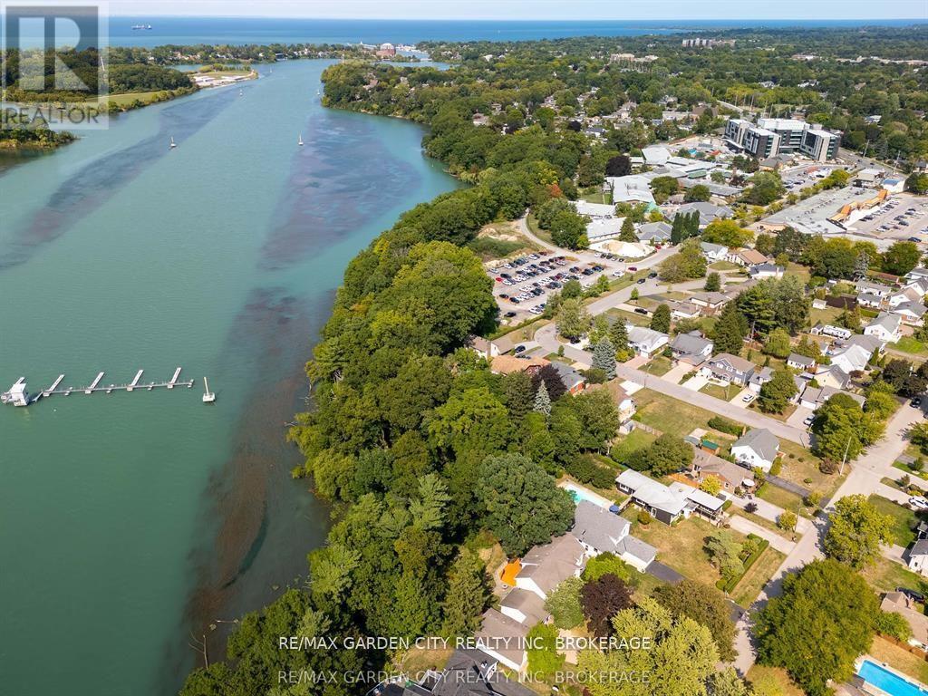 46 Henley Drive, St. Catharines, Ontario  L2N 4A9 - Photo 9 - X12614398