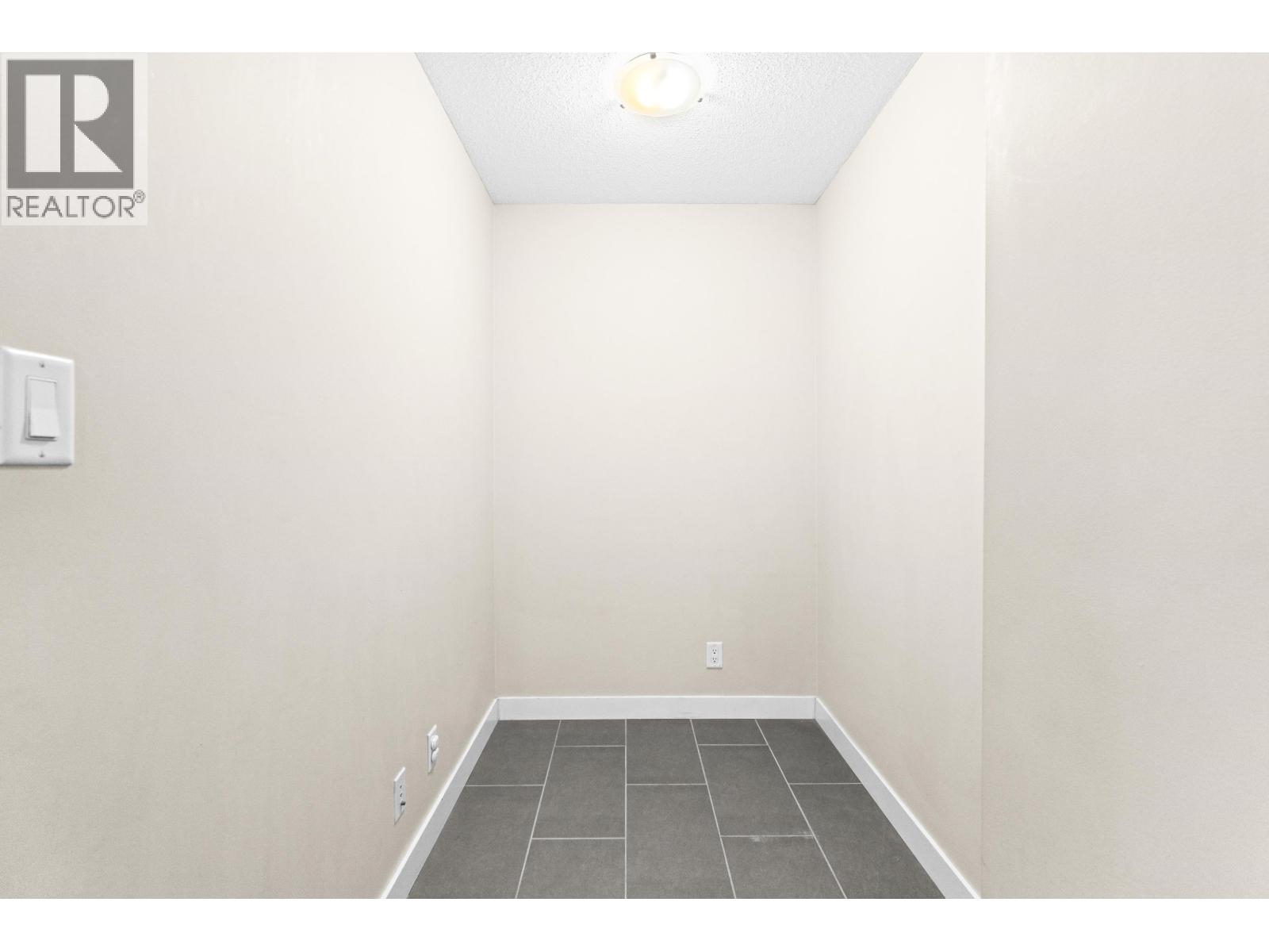 506 9171 Ferndale Road, Richmond, British Columbia  V6Y 0A5 - Photo 23 - R3073125