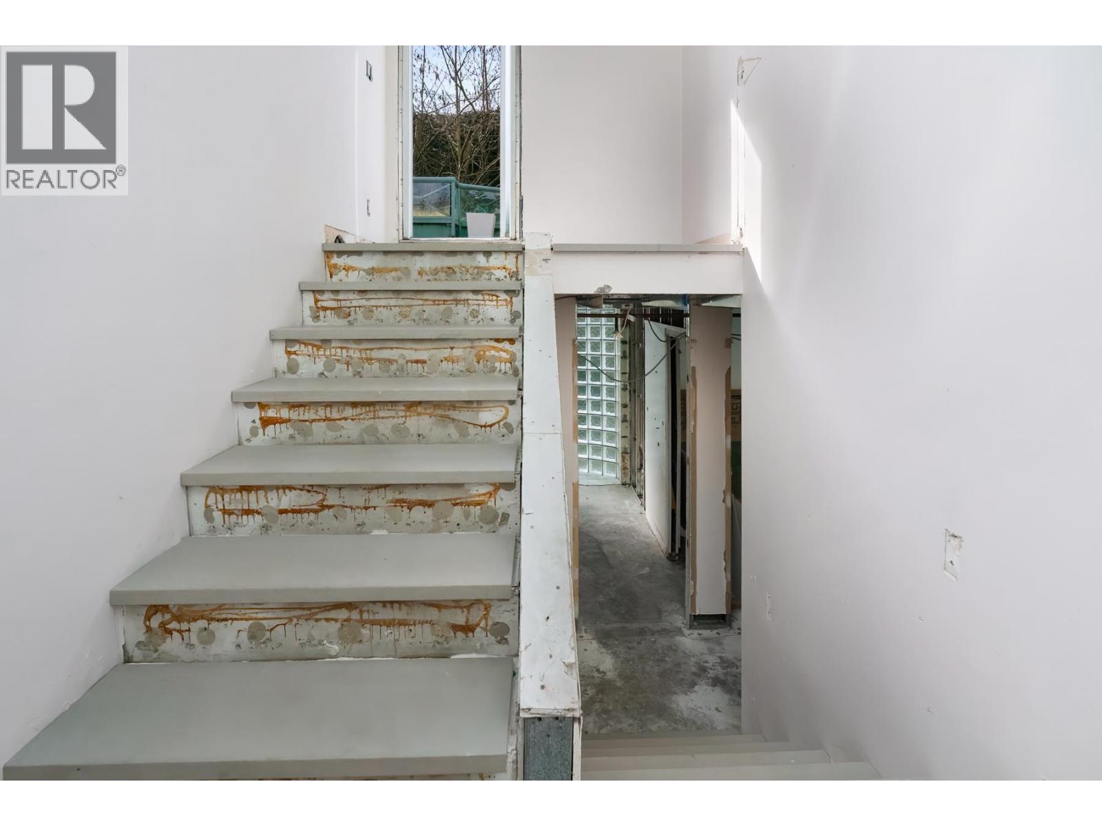 348 Taylor Way, West Vancouver, British Columbia  V7T 2Y2 - Photo 10 - R3073142