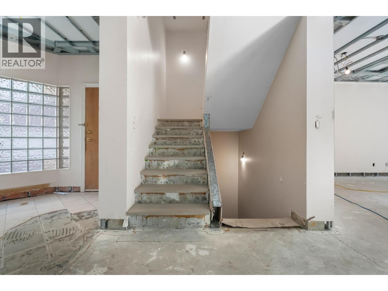 348 Taylor Way, West Vancouver, British Columbia  V7T 2Y2 - Photo 21 - R3073142