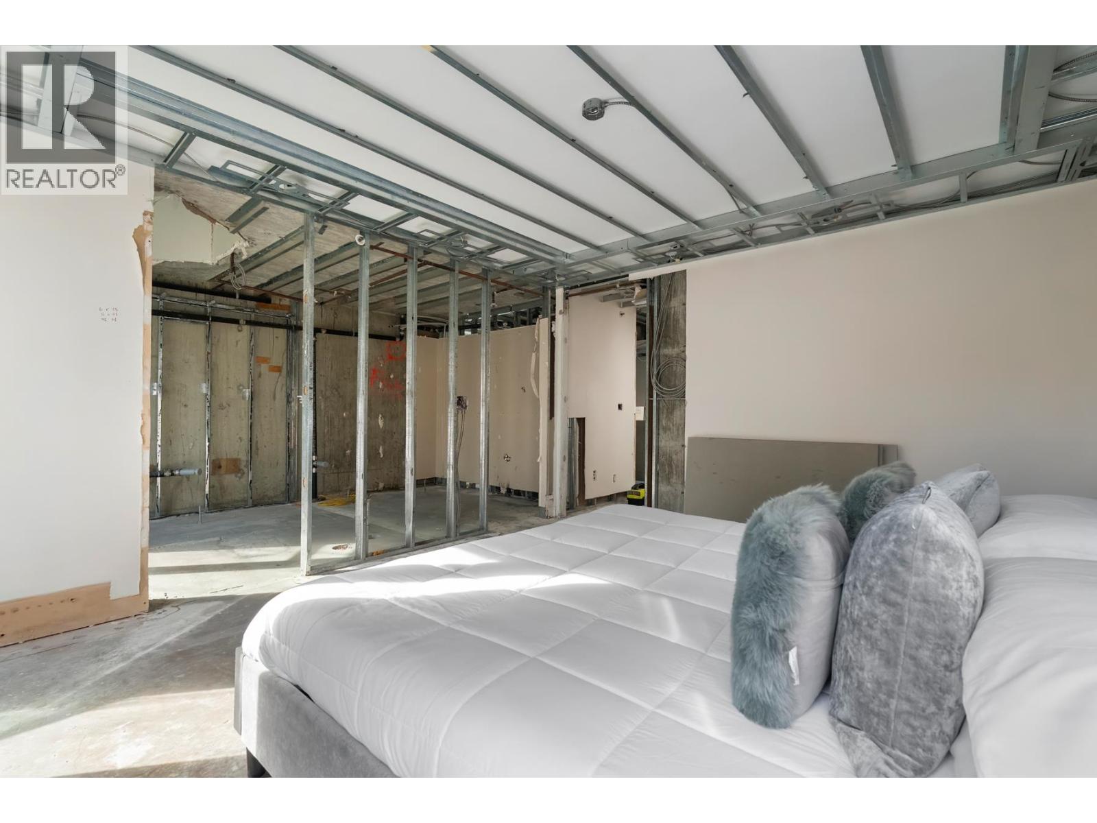 348 Taylor Way, West Vancouver, British Columbia  V7T 2Y2 - Photo 5 - R3073142