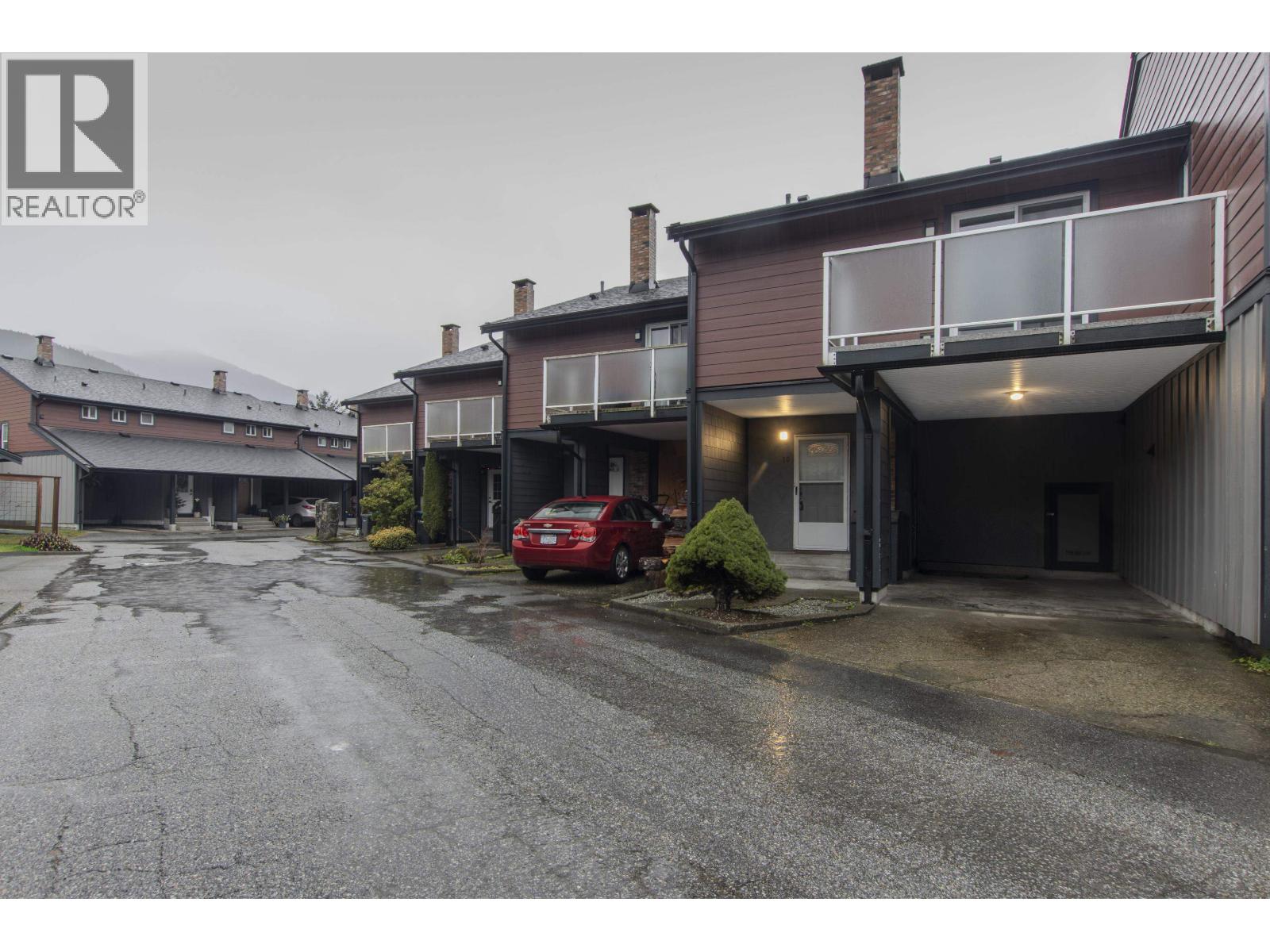 10 1500 Judd Road, Squamish, British Columbia  V0N 1T0 - Photo 1 - R3073148