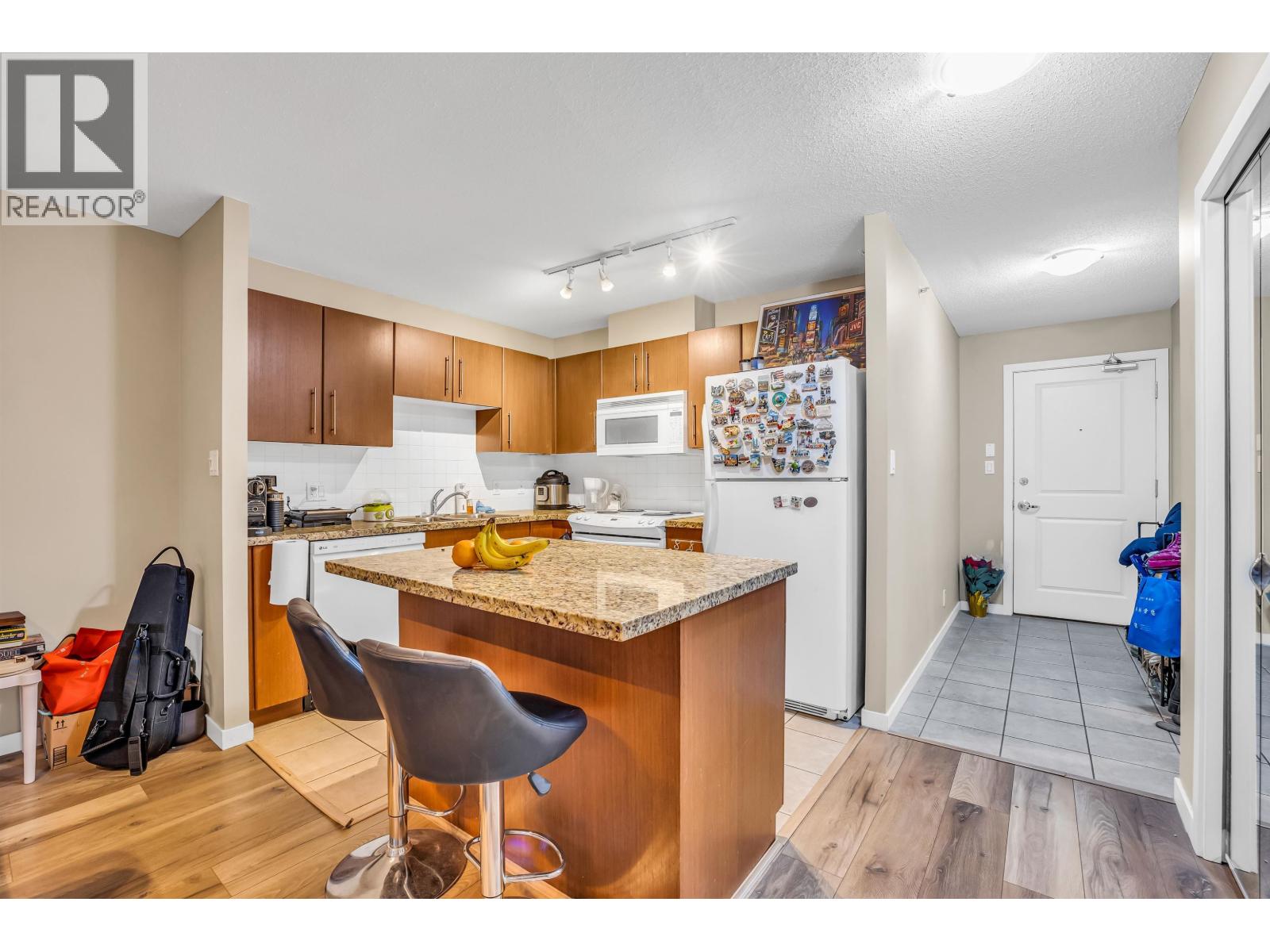 201 2138 Madison Avenue, Burnaby, British Columbia  V5C 6T5 - Photo 10 - R3073160