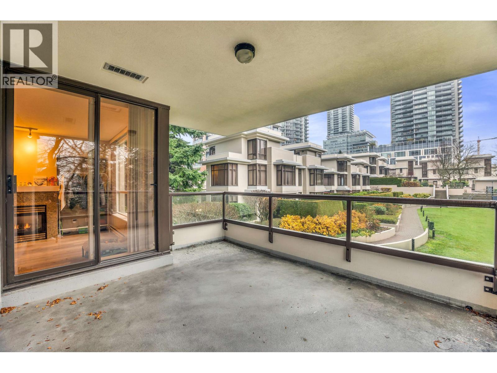 201 2138 Madison Avenue, Burnaby, British Columbia  V5C 6T5 - Photo 13 - R3073160