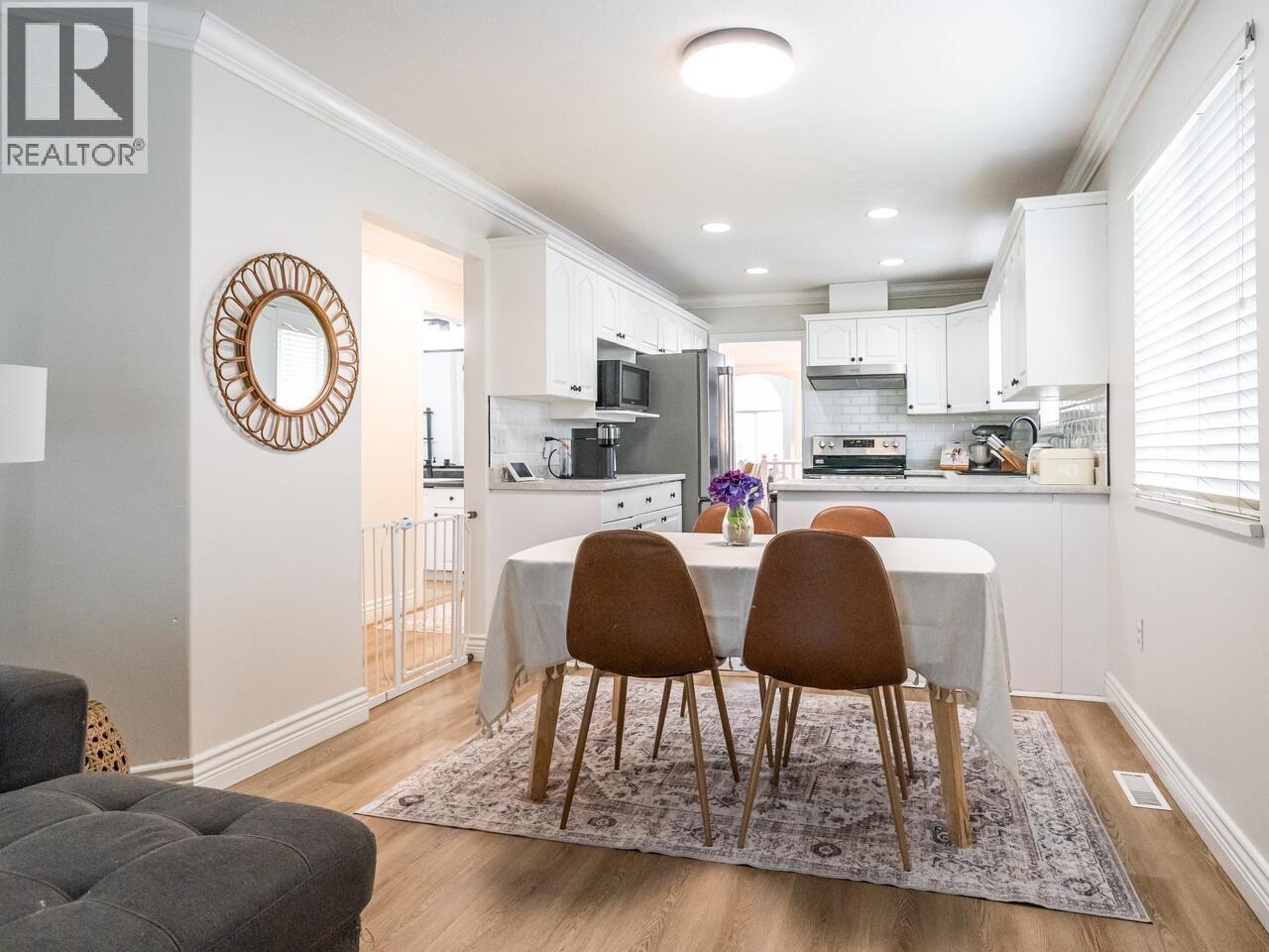 1986 Fraser Avenue, Port Coquitlam, British Columbia  V3B 1N3 - Photo 9 - R3063206