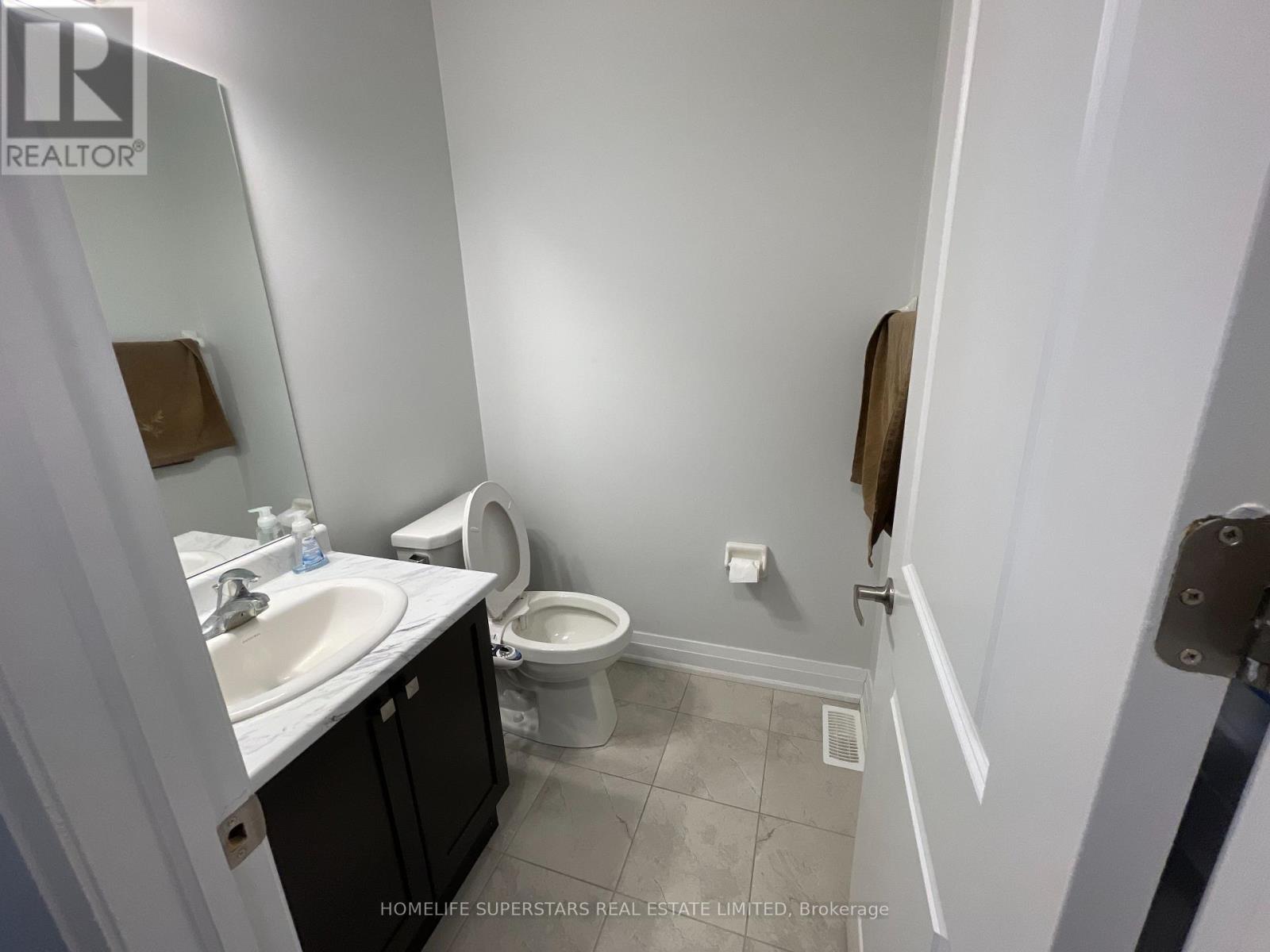 795 Queenston Boulevard, Woodstock, Ontario  N4T 0N1 - Photo 8 - X12596056