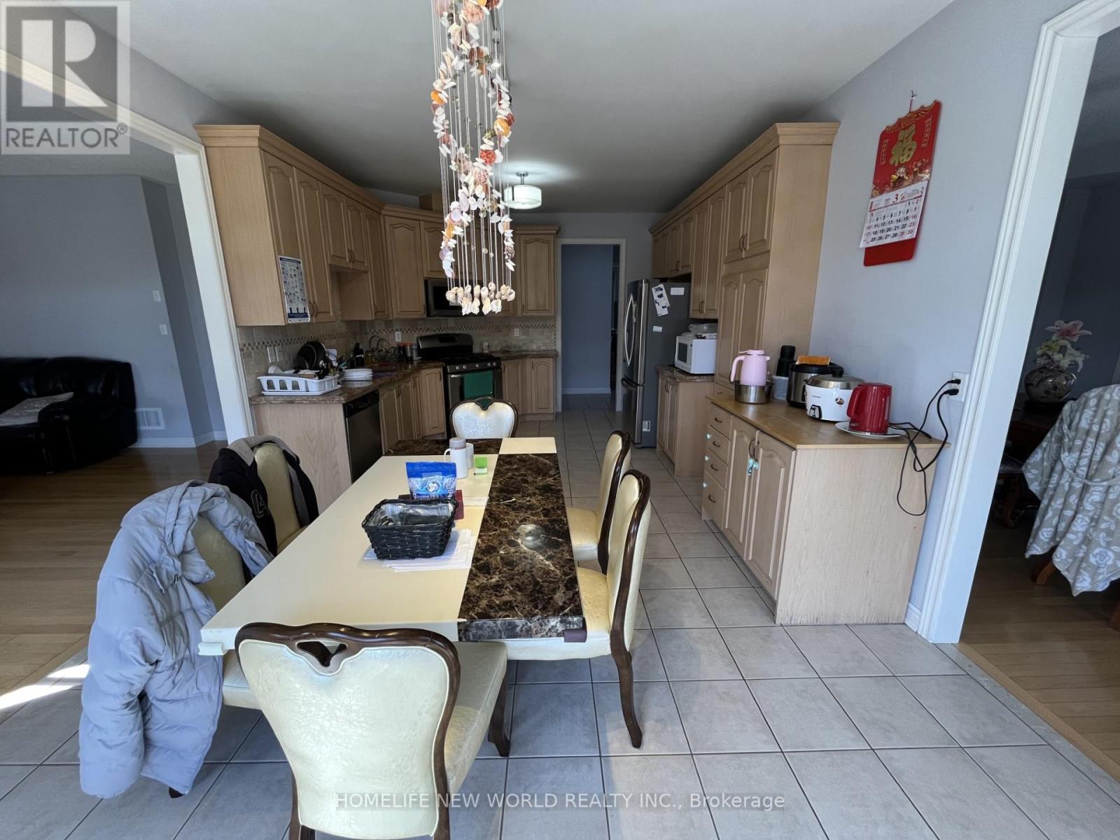 667 Peter Rupert Avenue, Vaughan, Ontario  L6A 0S2 - Photo 3 - N12614404