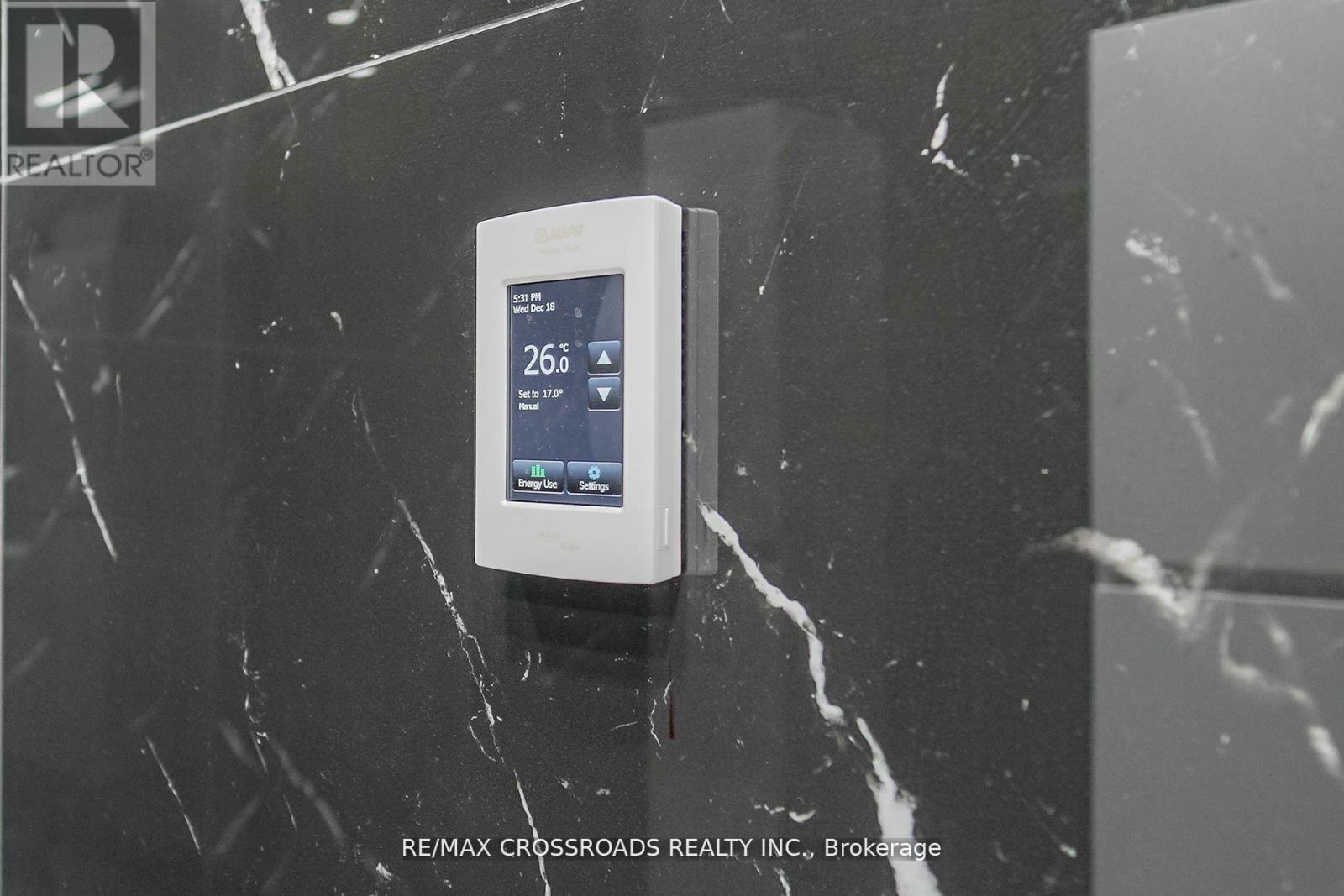 7118 Yonge Street, Innisfil, Ontario  L9S 4P3 - Photo 16 - N12614418