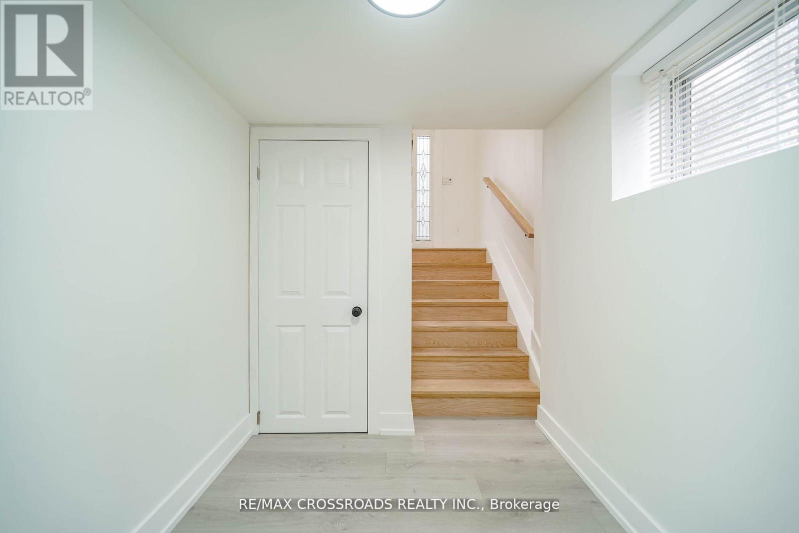 7118 Yonge Street, Innisfil, Ontario  L9S 4P3 - Photo 27 - N12614418