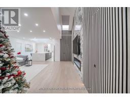 7118 YONGE STREET, Innisfil, Ontario